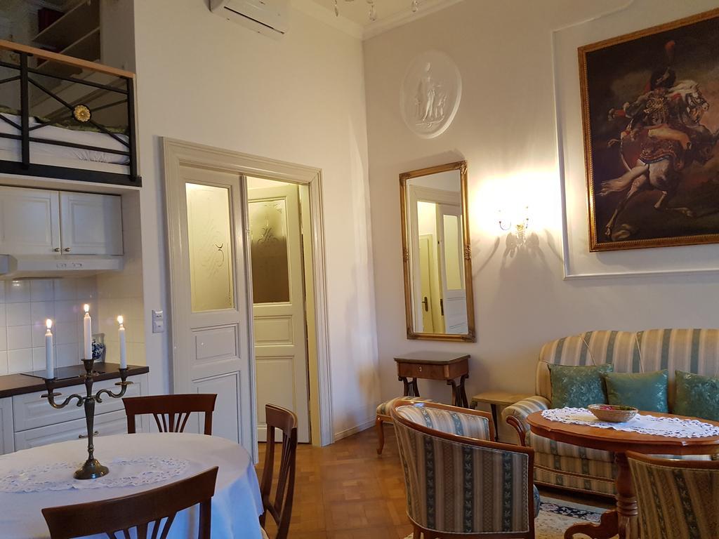Charles Apartment Πράγα Εξωτερικό φωτογραφία