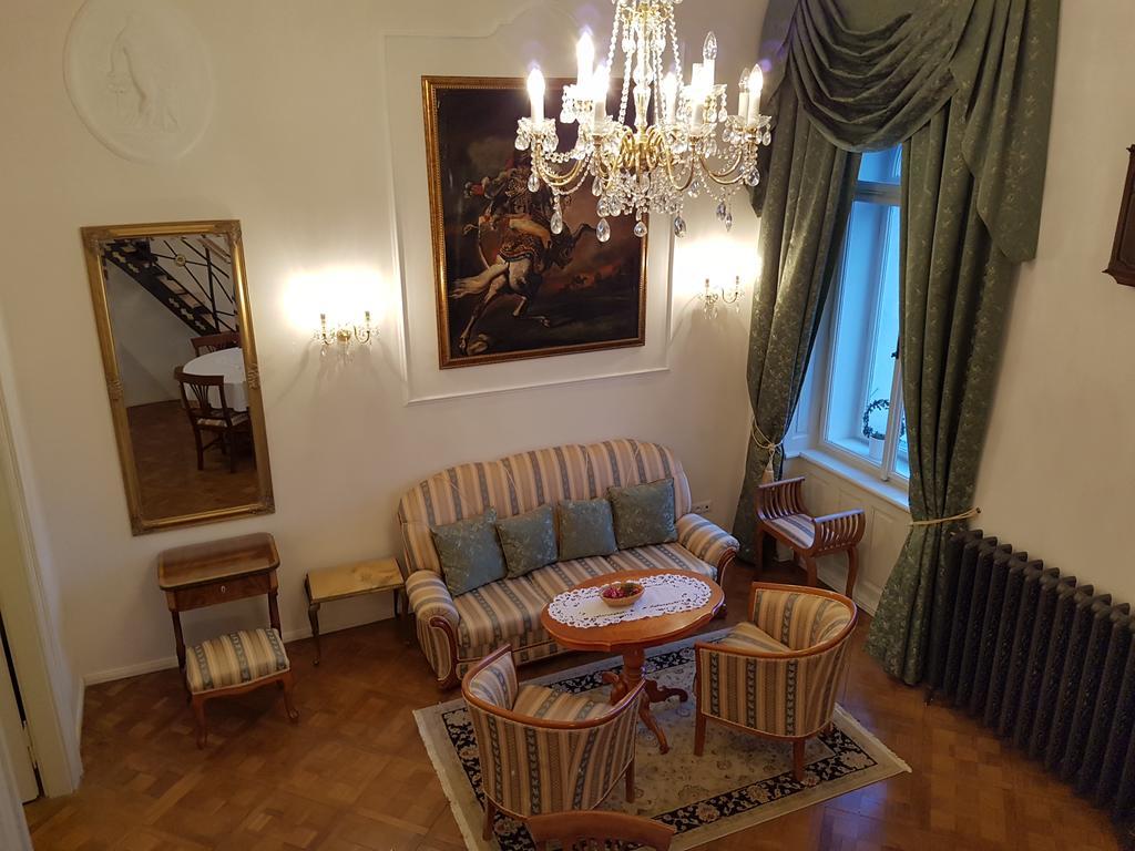 Charles Apartment Πράγα Εξωτερικό φωτογραφία