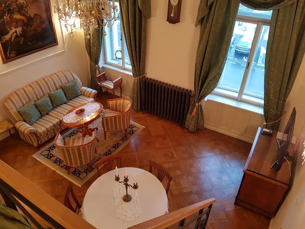 Charles Apartment Πράγα Εξωτερικό φωτογραφία