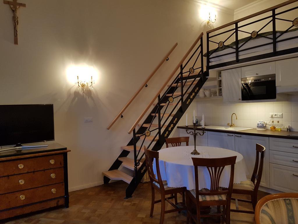 Charles Apartment Πράγα Εξωτερικό φωτογραφία