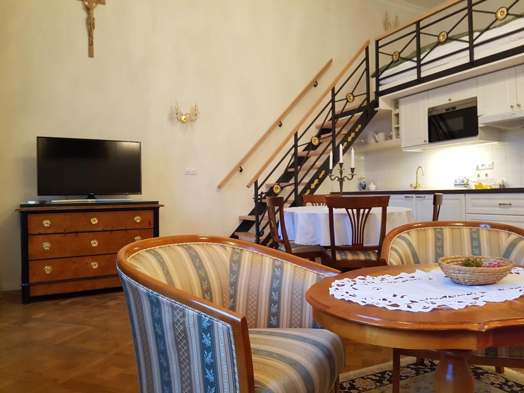 Charles Apartment Πράγα Εξωτερικό φωτογραφία